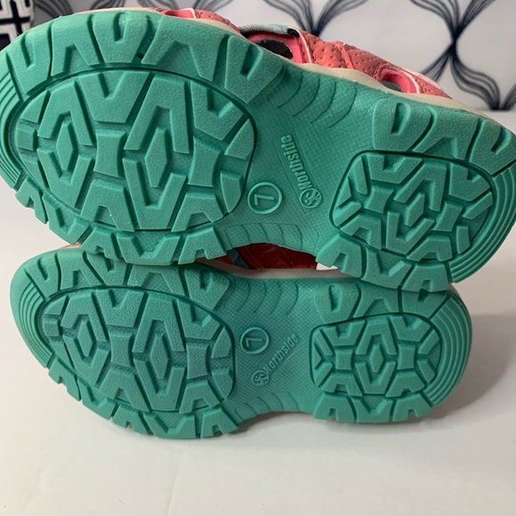 Northside girls outdoor shoes-sandals pink/ blue size 7, 9, 10,various NWOT - Picture 12 of 14